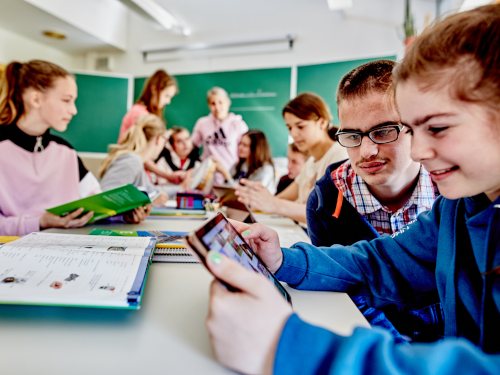 Angebote für Kinder, Jugendliche und Familien